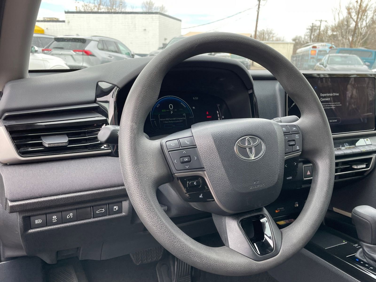 Thumbnail: 2025 Toyota Camry - 34