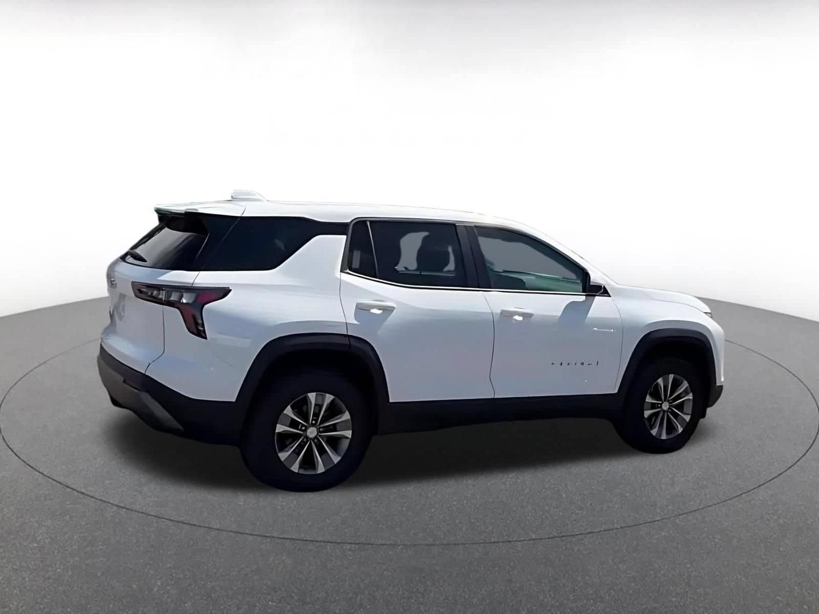Thumbnail: 2025 Chevrolet Equinox - 12