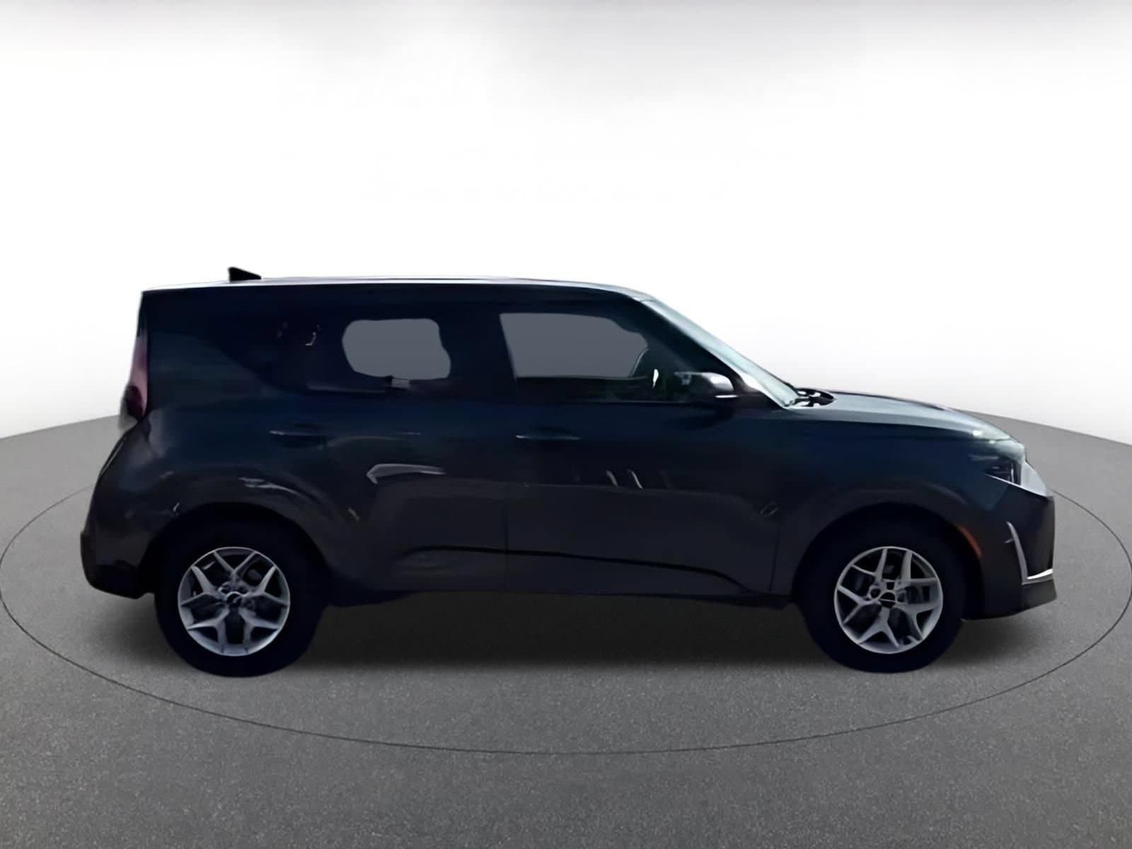 Thumbnail: 2025 Kia Soul - 12