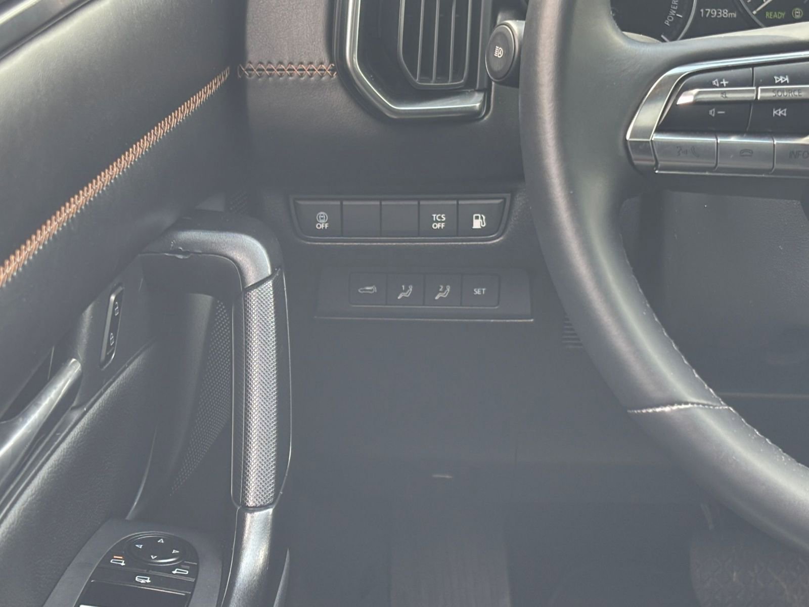 Thumbnail: 2025 Mazda CX-50 - 34
