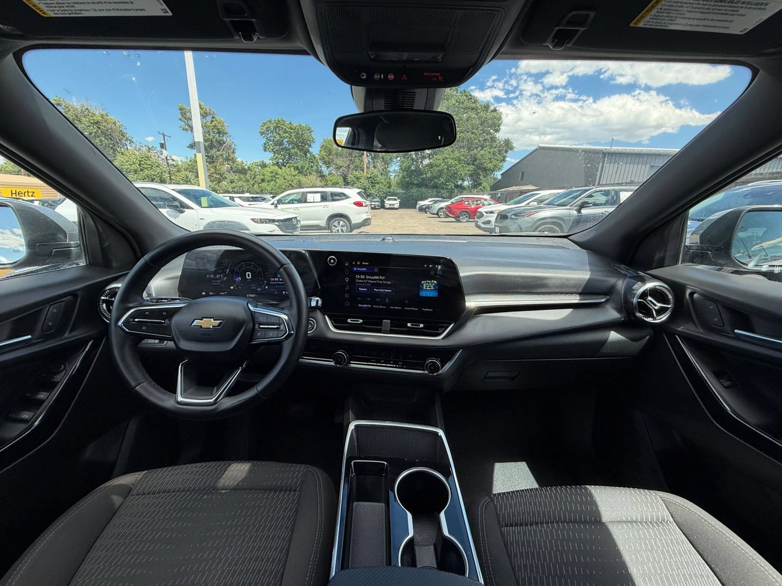 Thumbnail: 2025 Chevrolet Equinox - 32