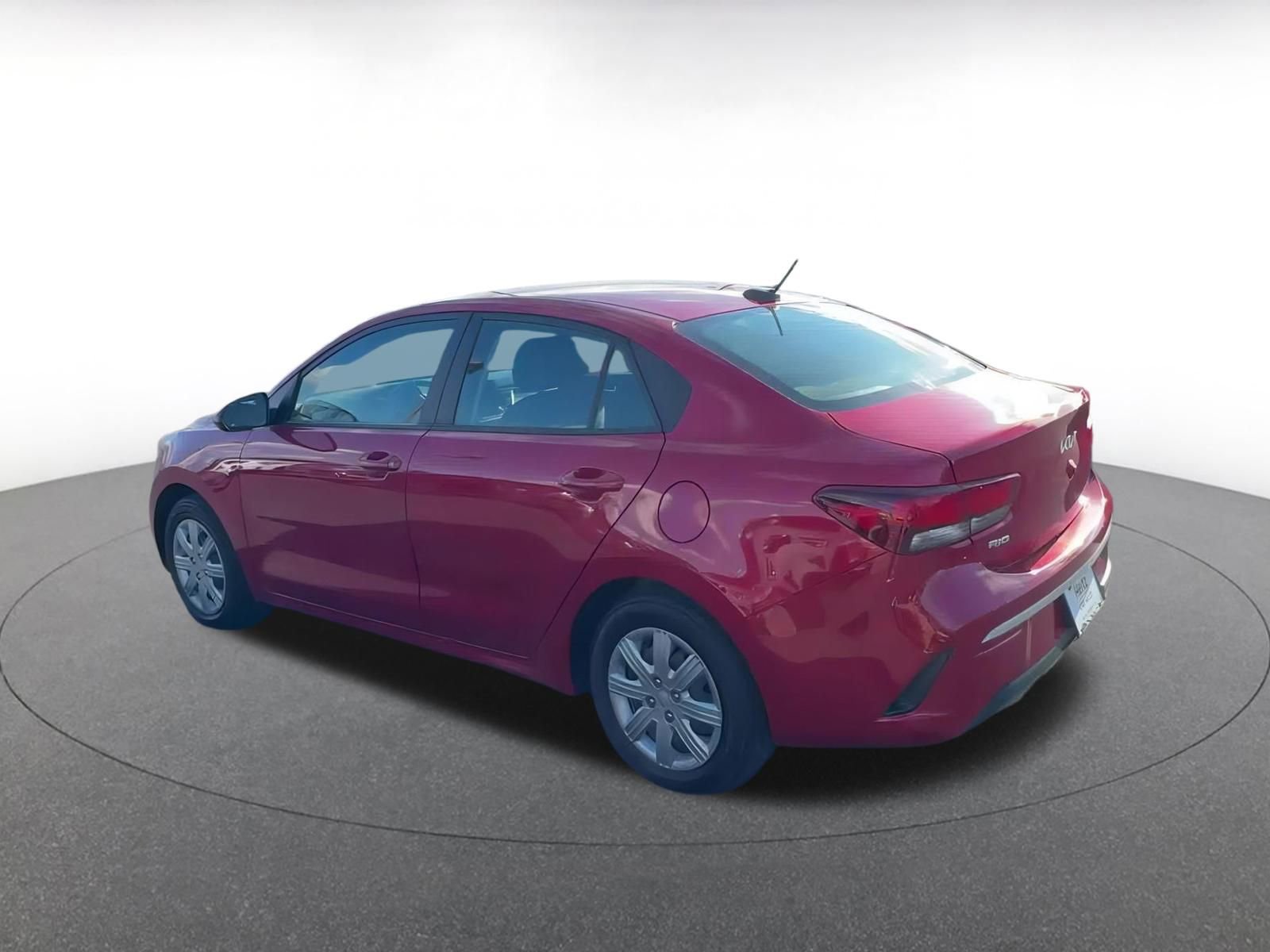Thumbnail: 2023 Kia Rio - 8