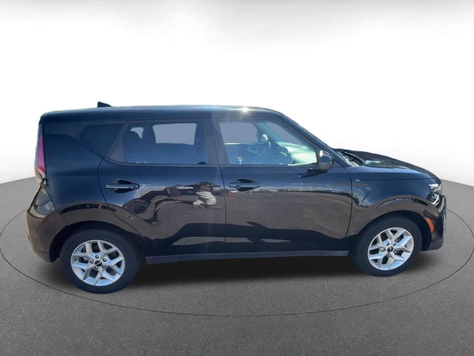 Thumbnail: 2025 Kia Soul - 13