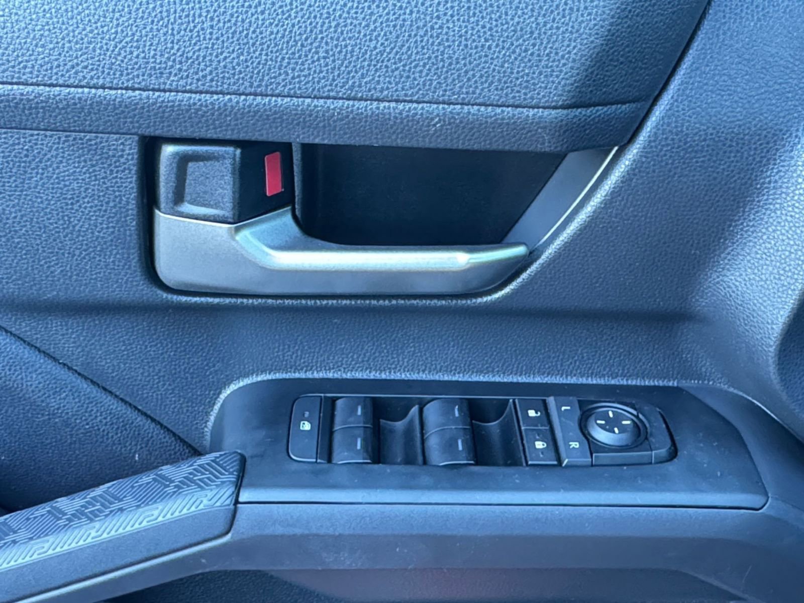 Thumbnail: 2025 Toyota Tacoma - 20