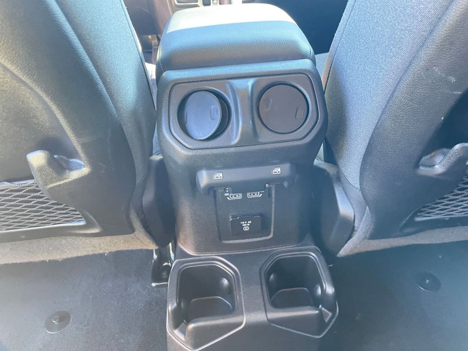 Thumbnail: 2025 Jeep Wrangler - 24