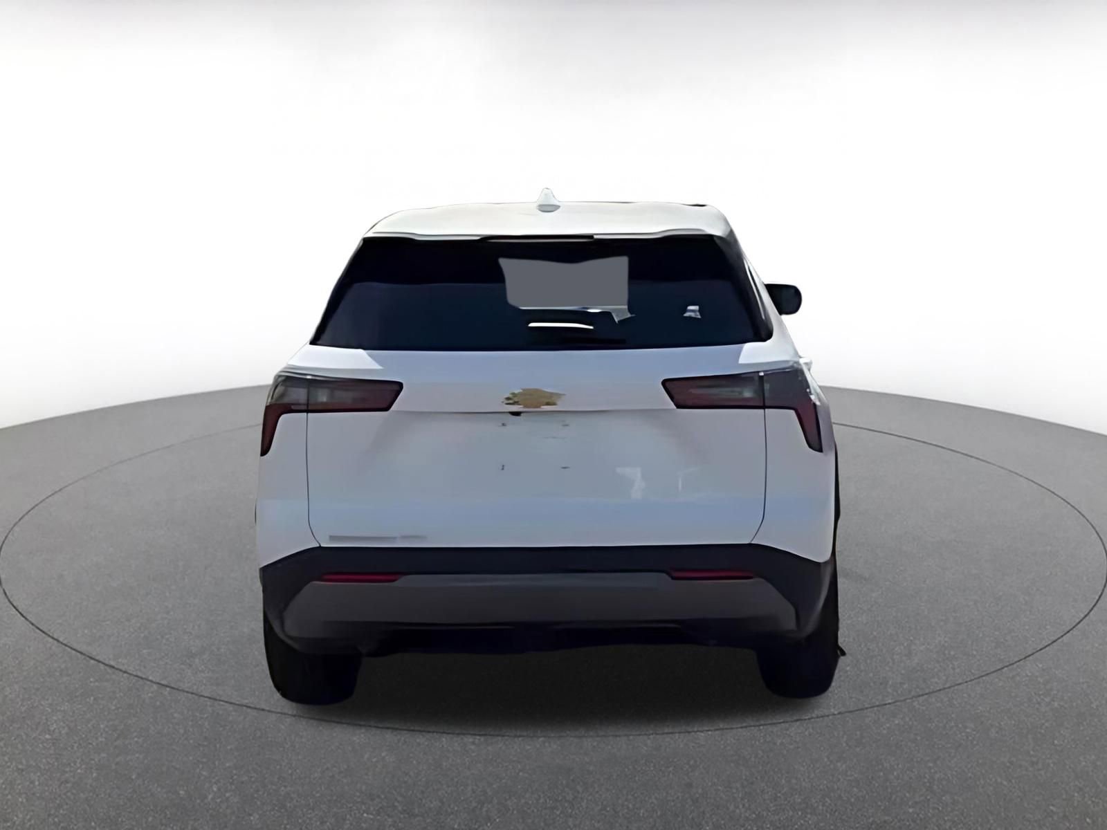 Thumbnail: 2025 Chevrolet Equinox - 10