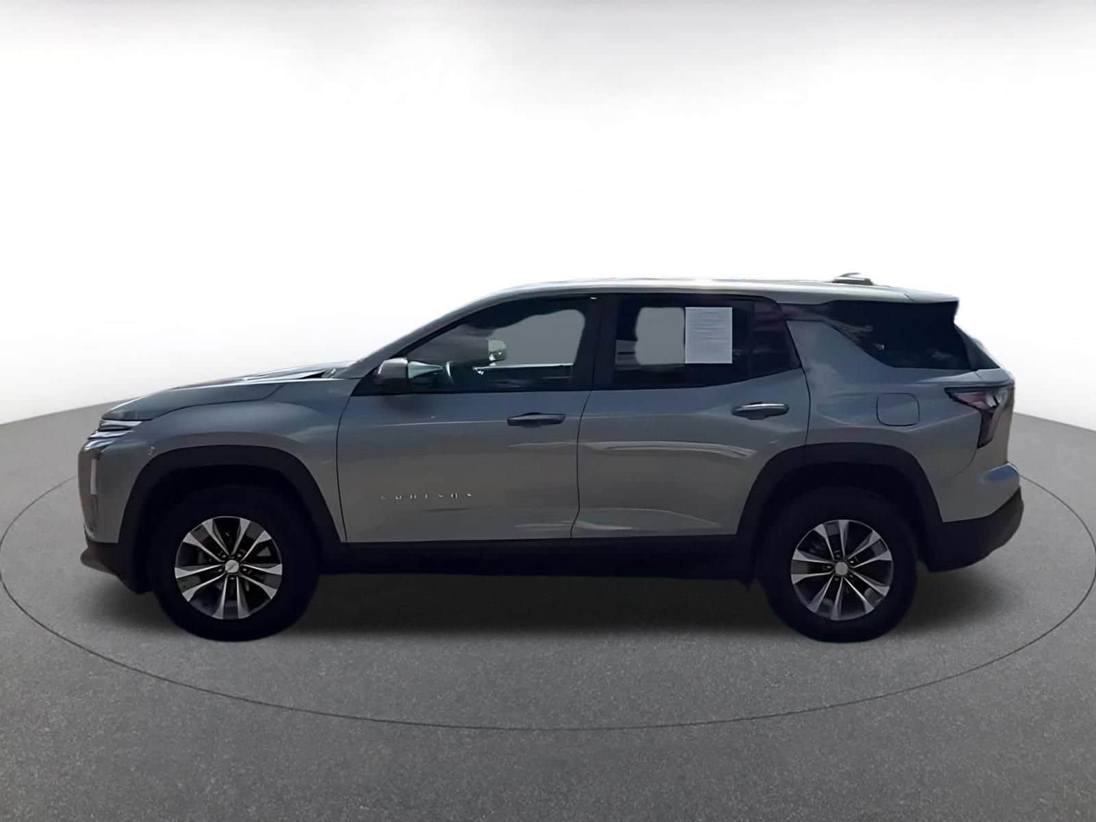 Thumbnail: 2025 Chevrolet Equinox - 9