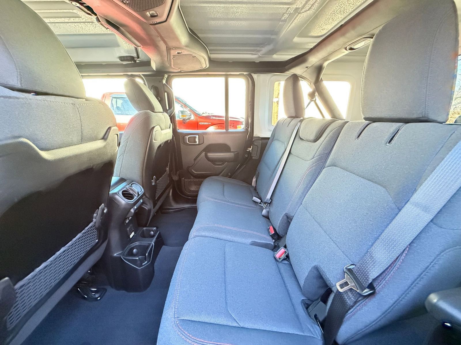 Thumbnail: 2025 Jeep Wrangler - 24