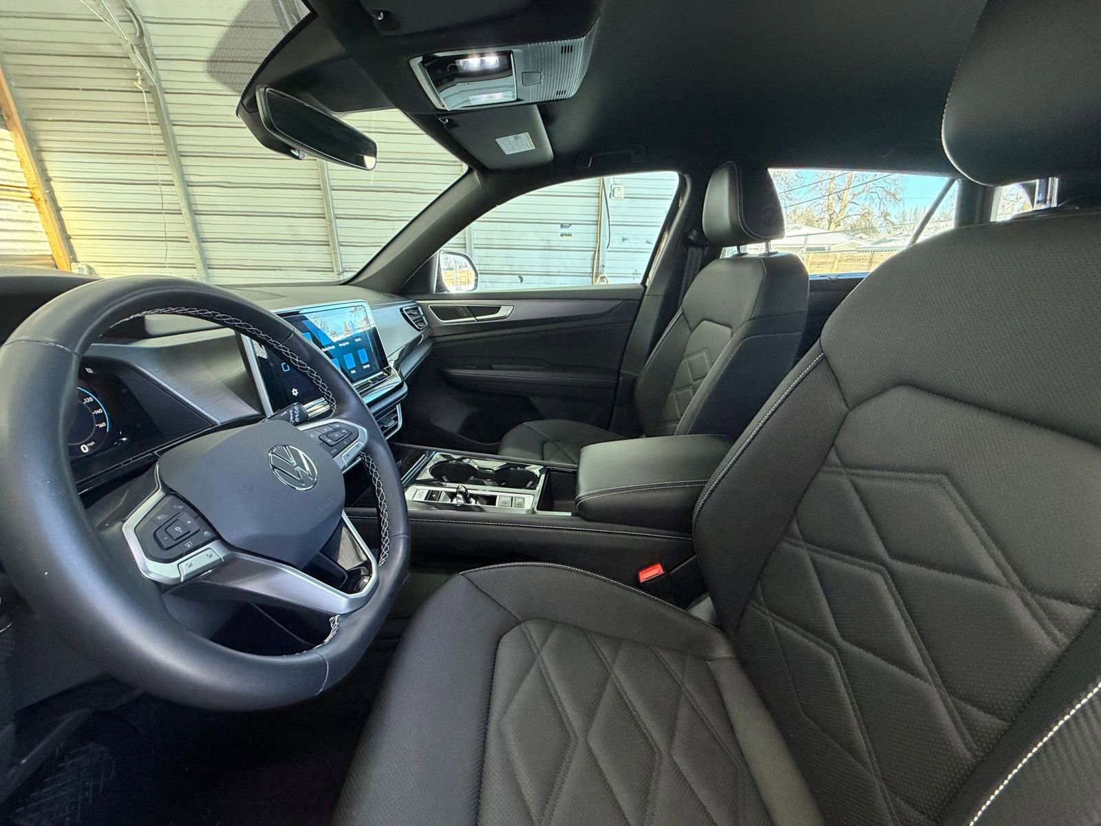 Thumbnail: 2025 Volkswagen Atlas - 28