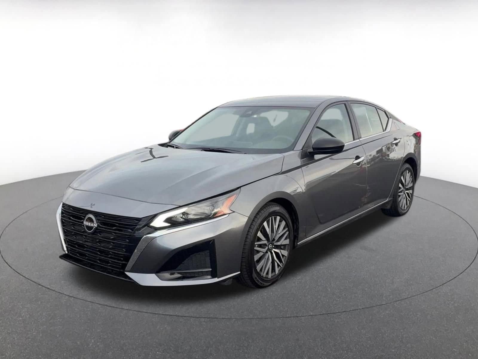 Thumbnail: 2025 Nissan Altima - 7