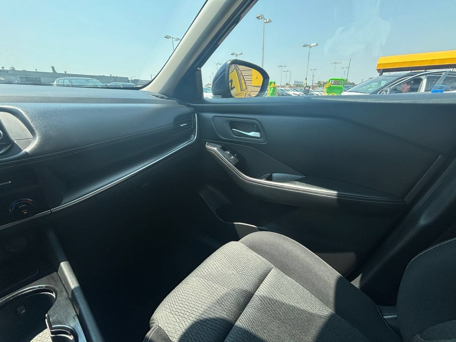 Thumbnail: 2025 Nissan Rogue - 34