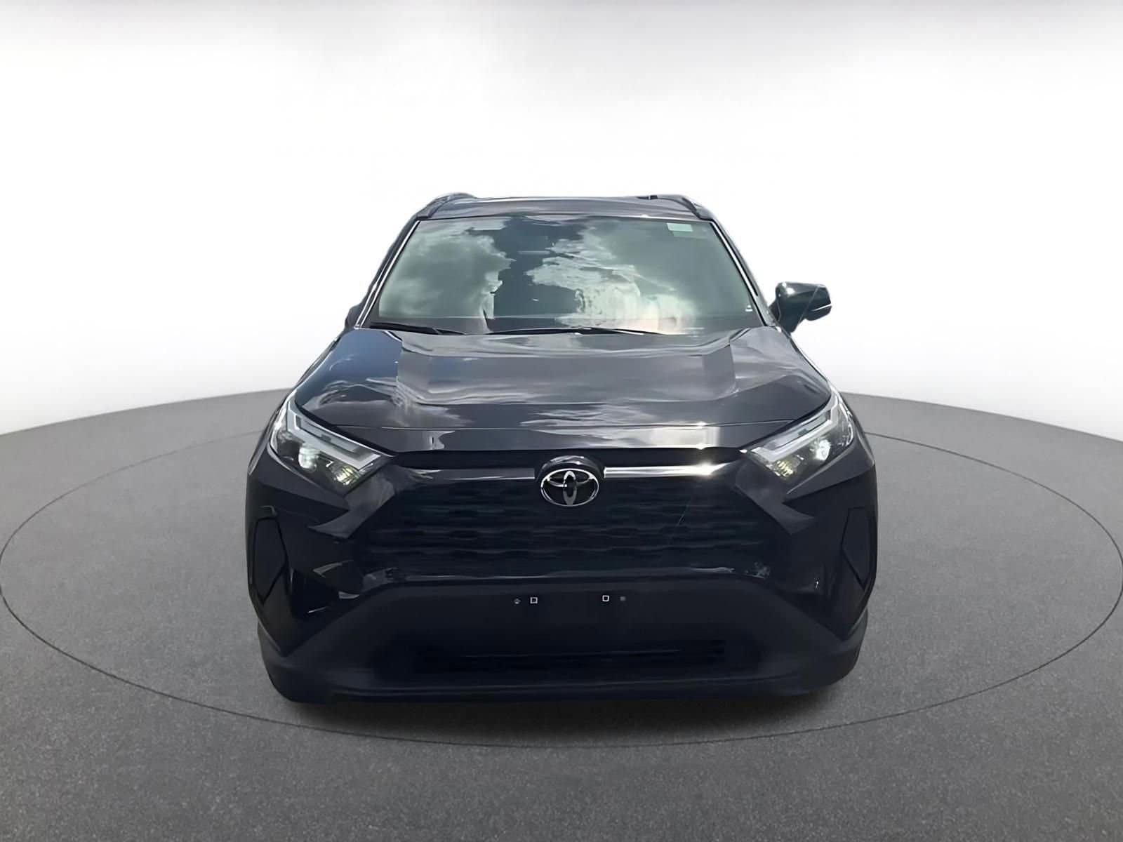 Thumbnail: 2025 Toyota RAV4 - 4