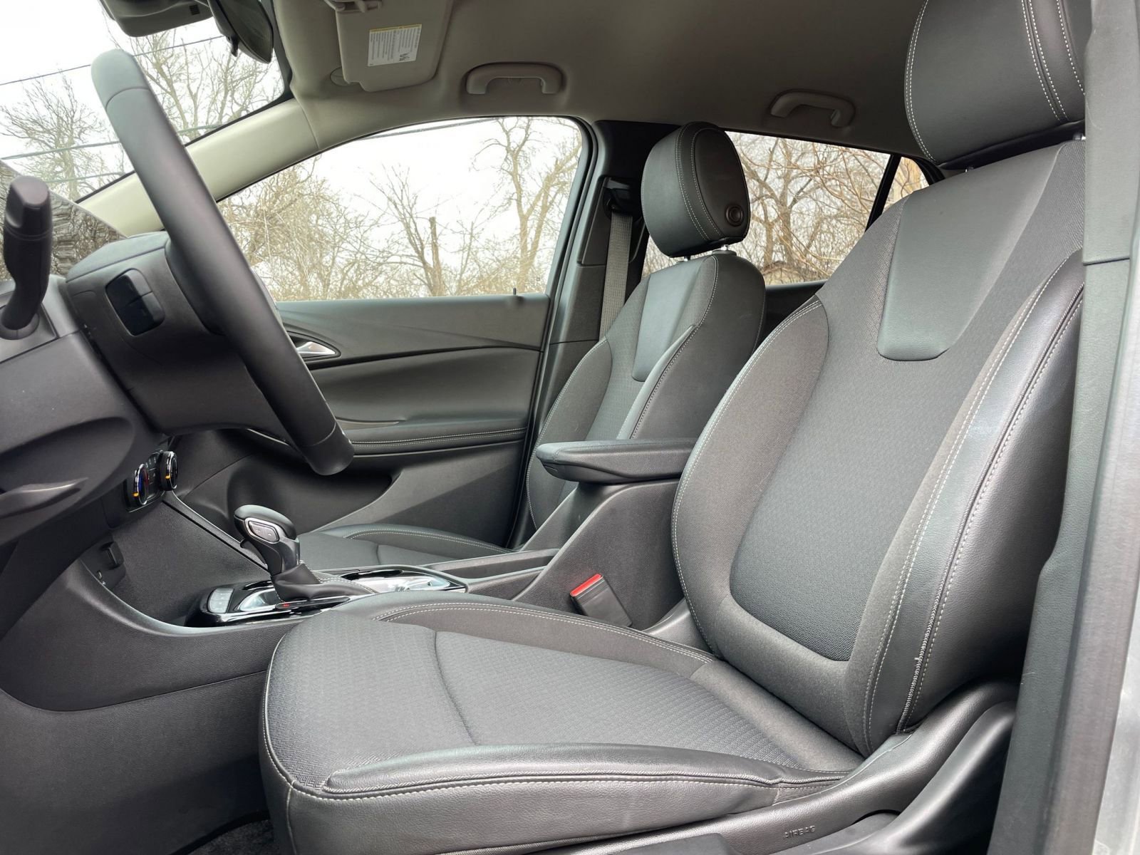 Thumbnail: 2025 Buick Encore GX - 25