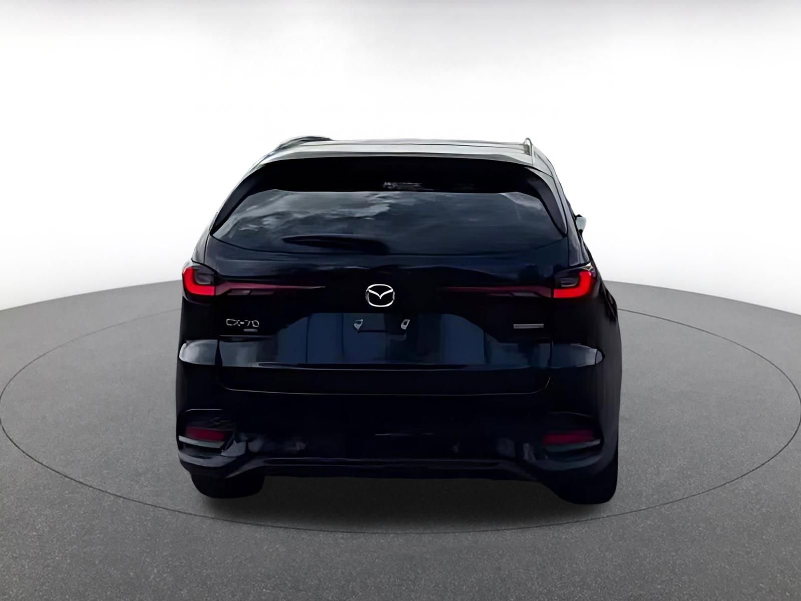 Thumbnail: 2025 Mazda CX-70 - 11