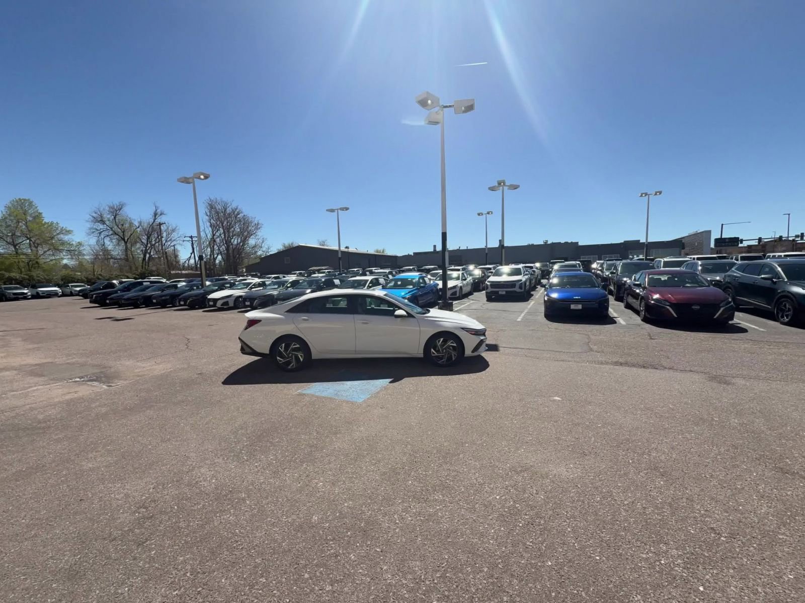 Thumbnail: 2025 Hyundai Elantra - 11