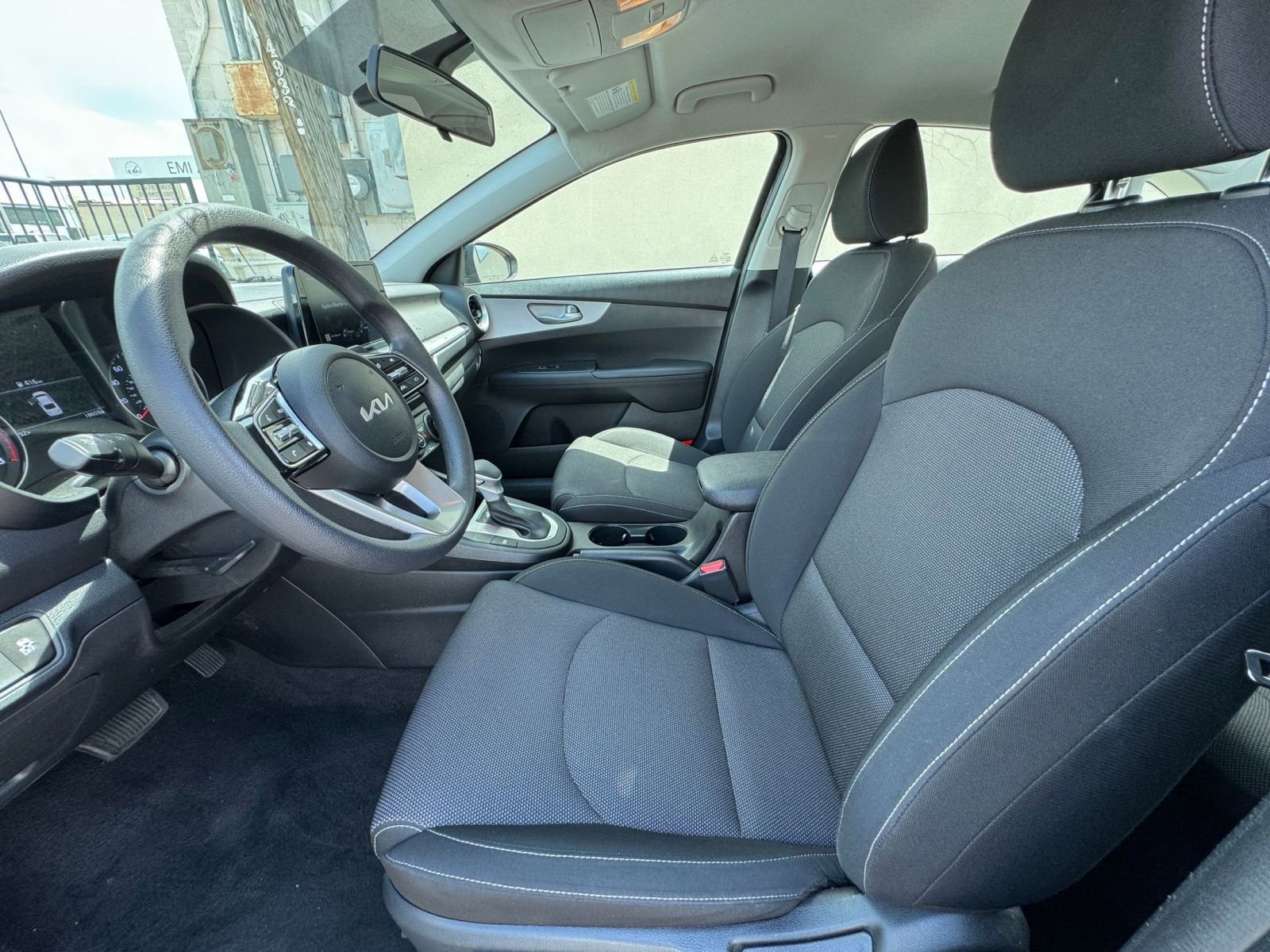 2024 Kia Forte LXS 25