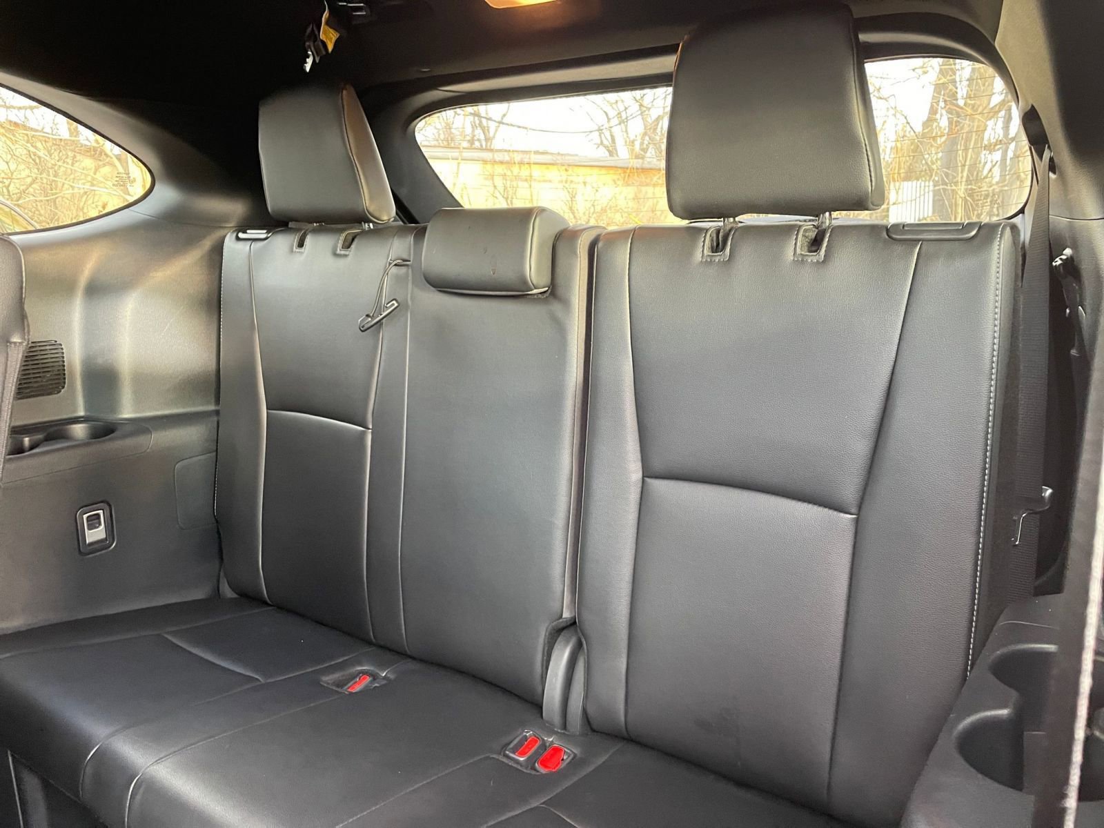 Thumbnail: 2025 Toyota Highlander - 31