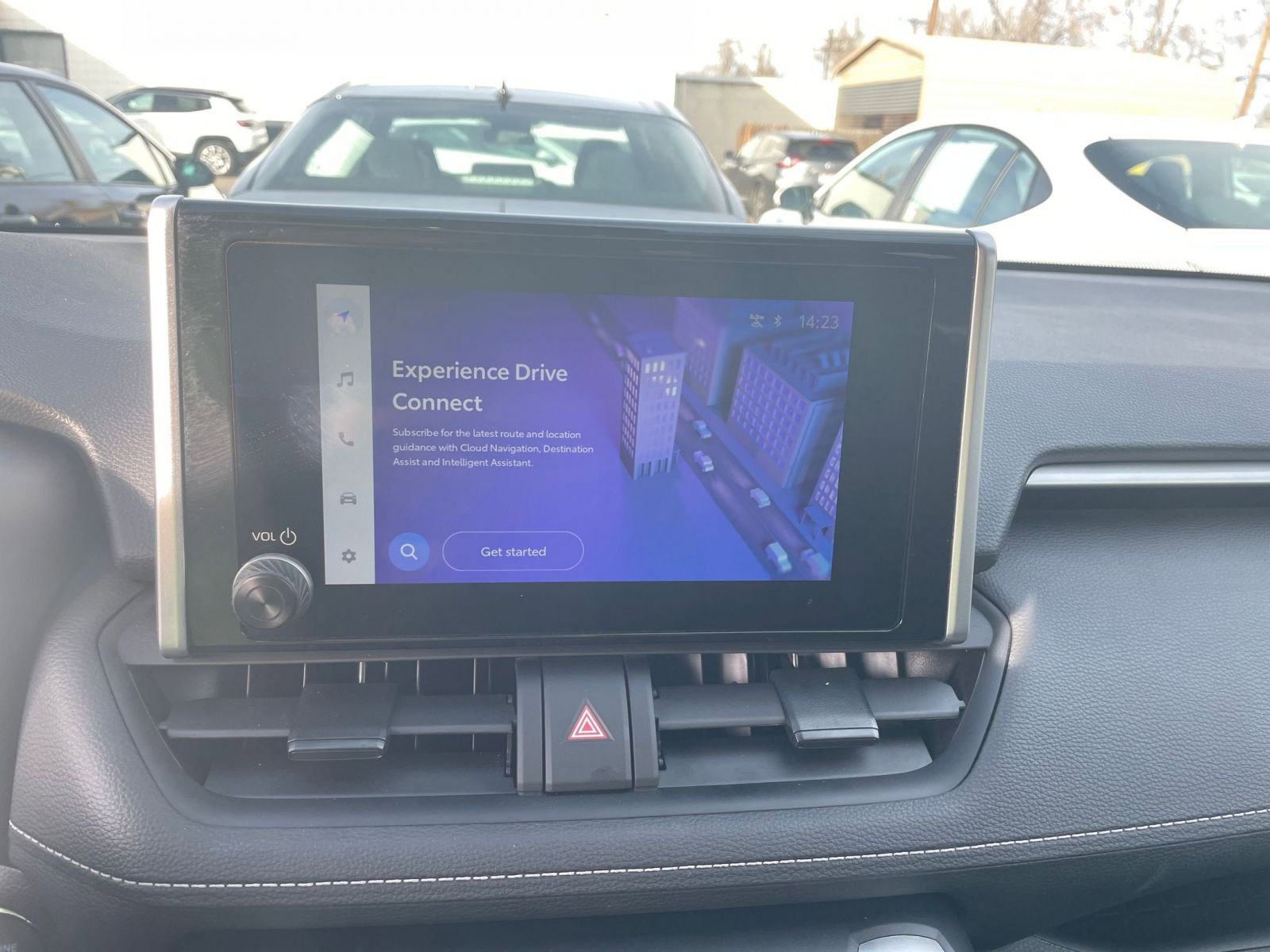 Thumbnail: 2025 Toyota RAV4 - 21