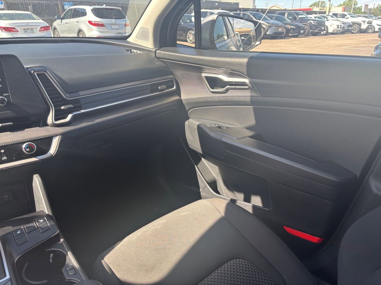 Thumbnail: 2025 Kia Sportage - 33