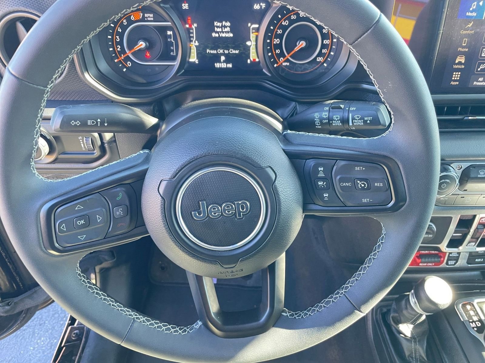 Thumbnail: 2025 Jeep Wrangler - 28