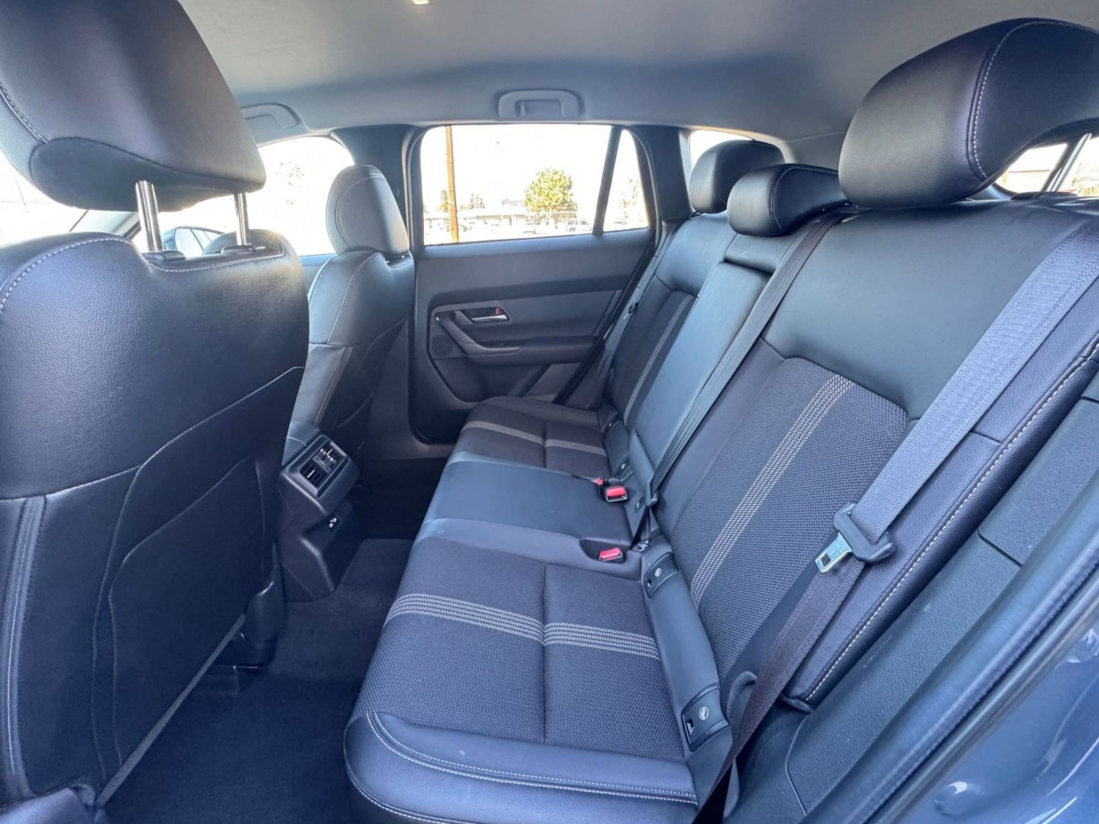 Thumbnail: 2025 Mazda CX-50 - 24