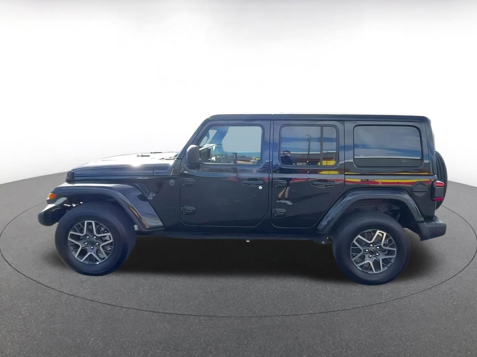 Thumbnail: 2025 Jeep Wrangler - 9