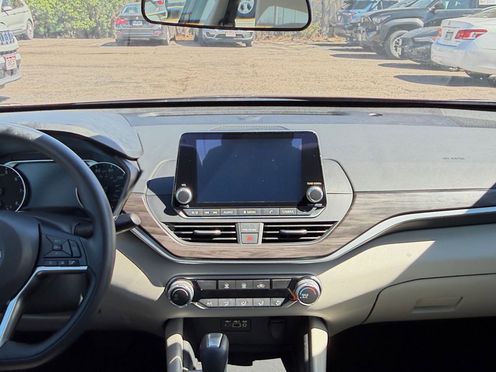 Thumbnail: 2025 Nissan Altima - 17