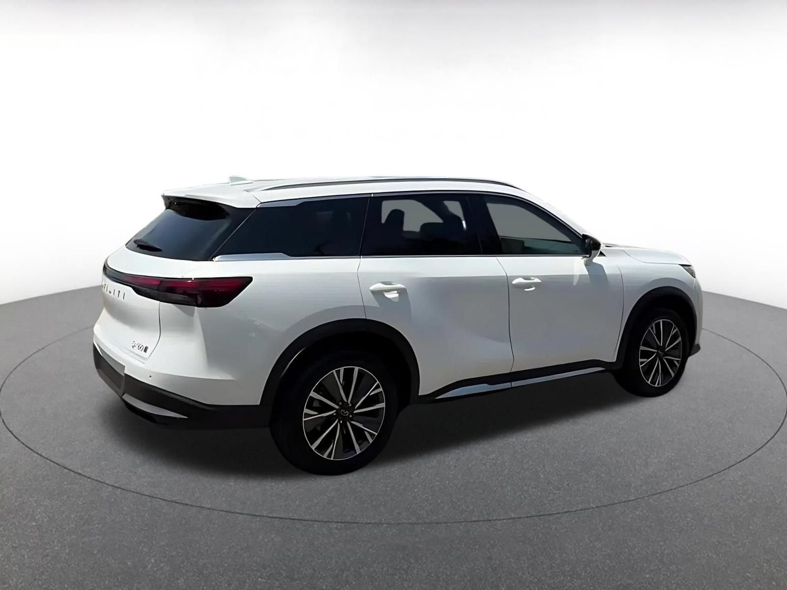 Thumbnail: 2026 INFINITI QX60 - 11