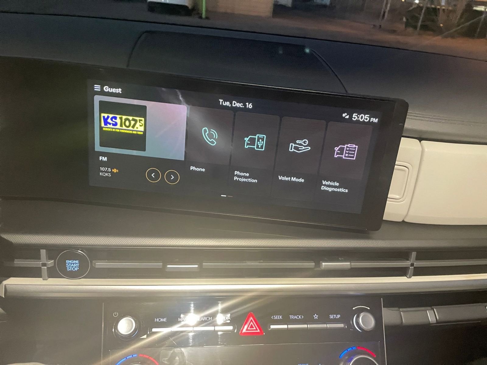 Thumbnail: 2025 Hyundai Santa Fe - 18