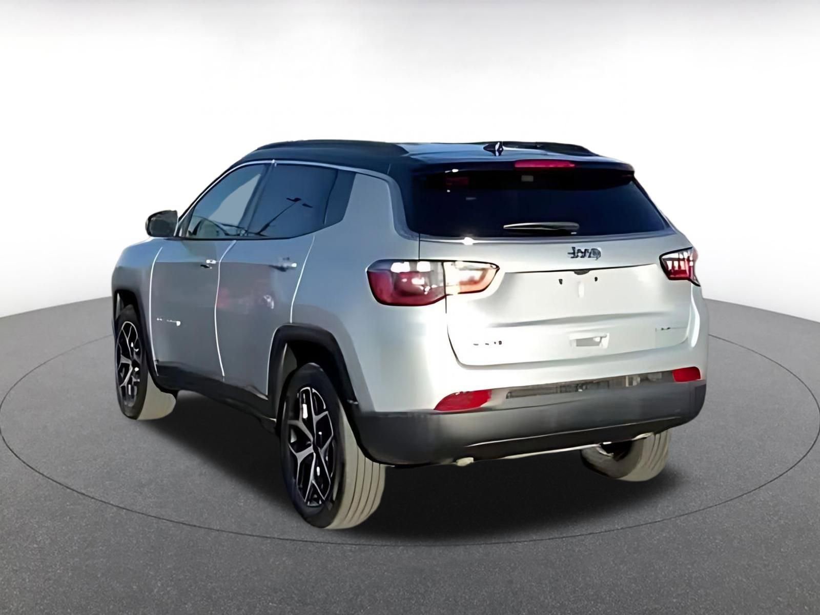 Thumbnail: 2025 Jeep Compass - 12