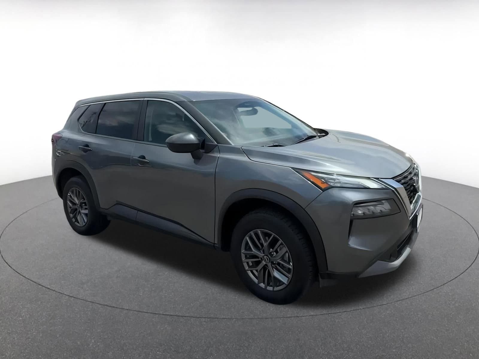 2023 Nissan Rogue S 2