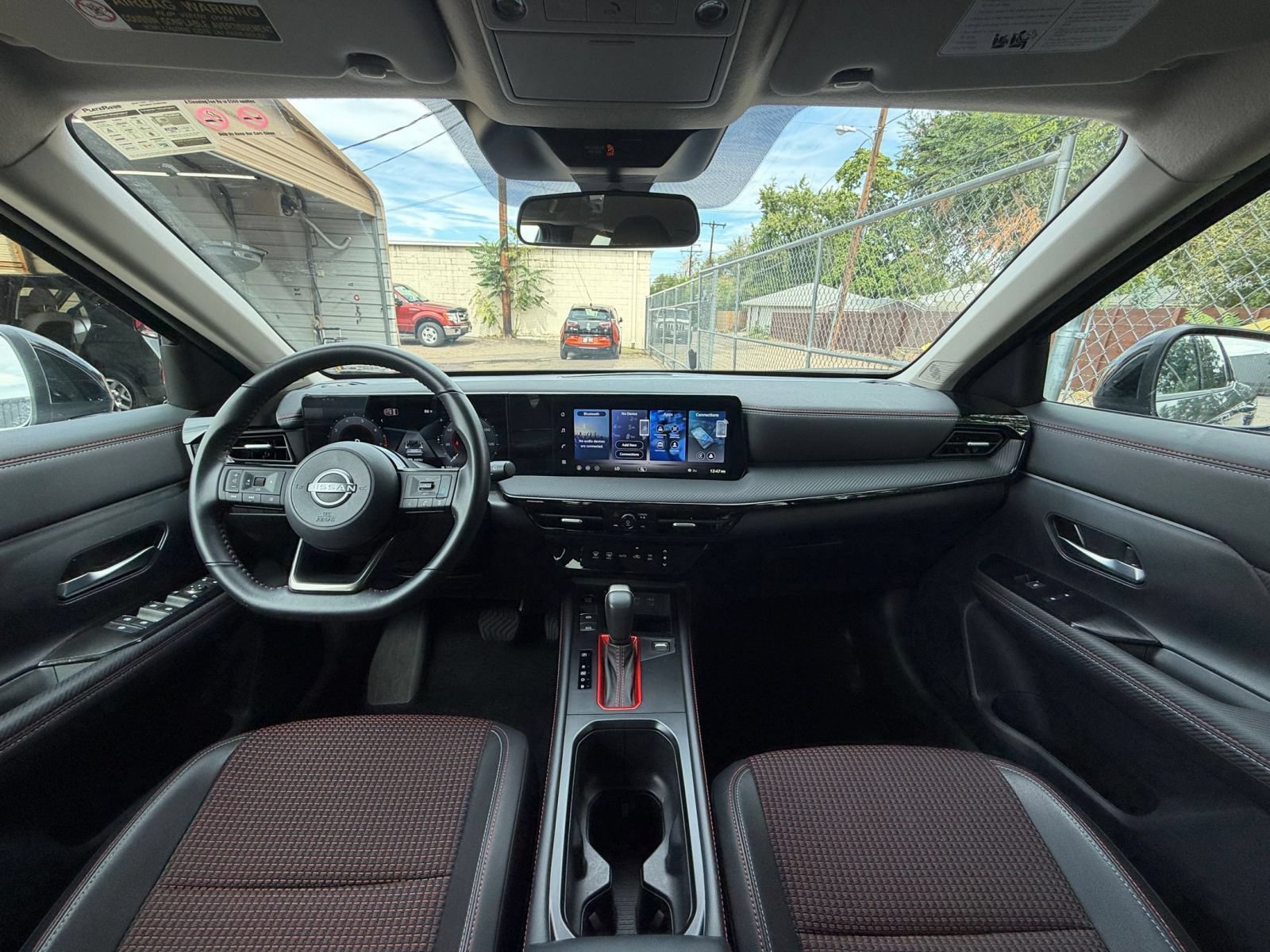 Thumbnail: 2026 Nissan Kicks - 31