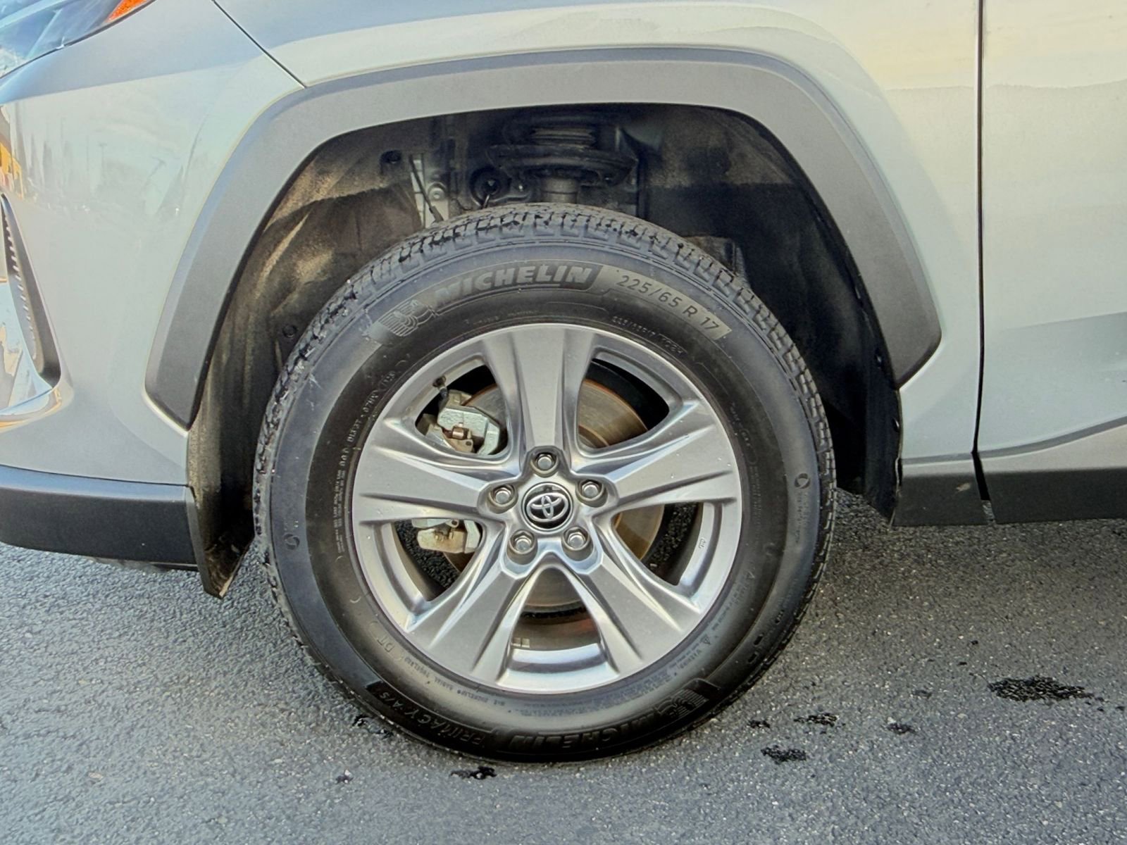 Thumbnail: 2025 Toyota RAV4 - 30