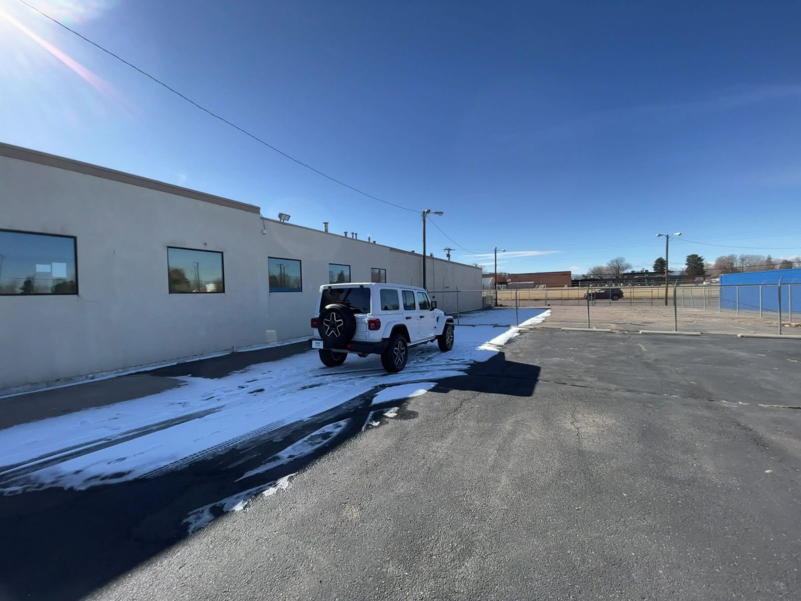 Thumbnail: 2025 Jeep Wrangler - 9