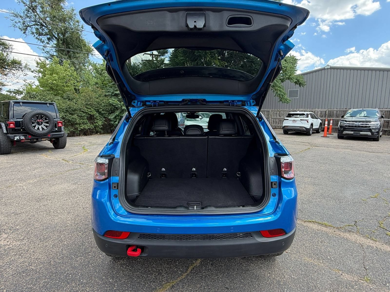 Thumbnail: 2025 Jeep Compass - 29