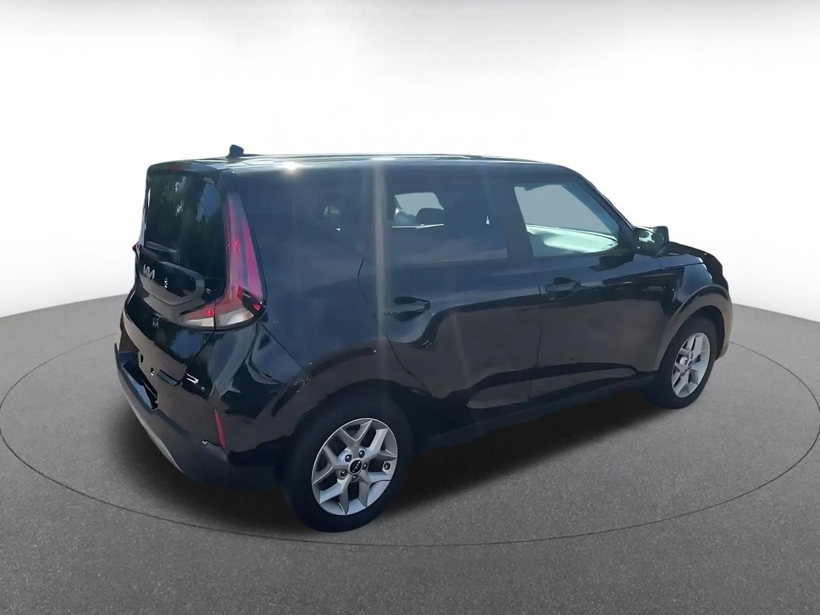 Thumbnail: 2025 Kia Soul - 15