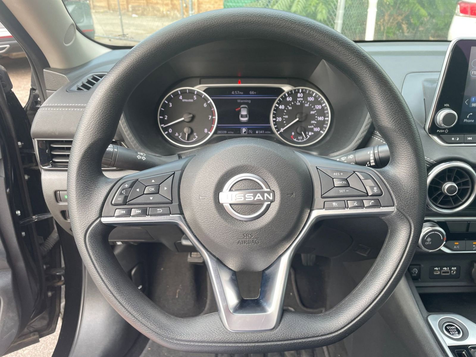 Thumbnail: 2024 Nissan Sentra - 25