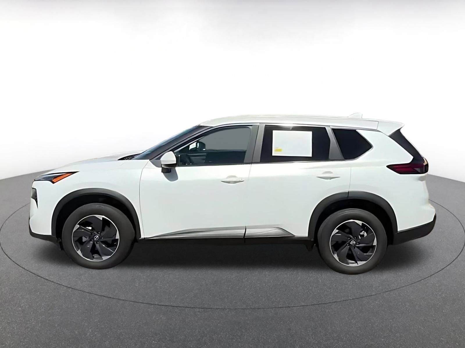Thumbnail: 2024 Nissan Rogue - 8