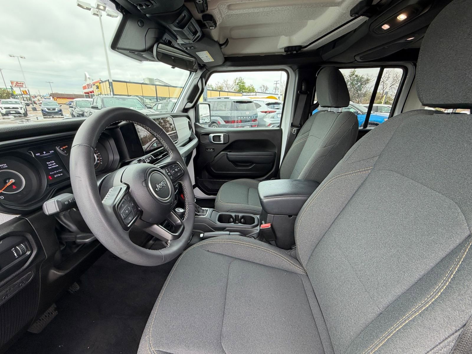 Thumbnail: 2025 Jeep Wrangler - 25