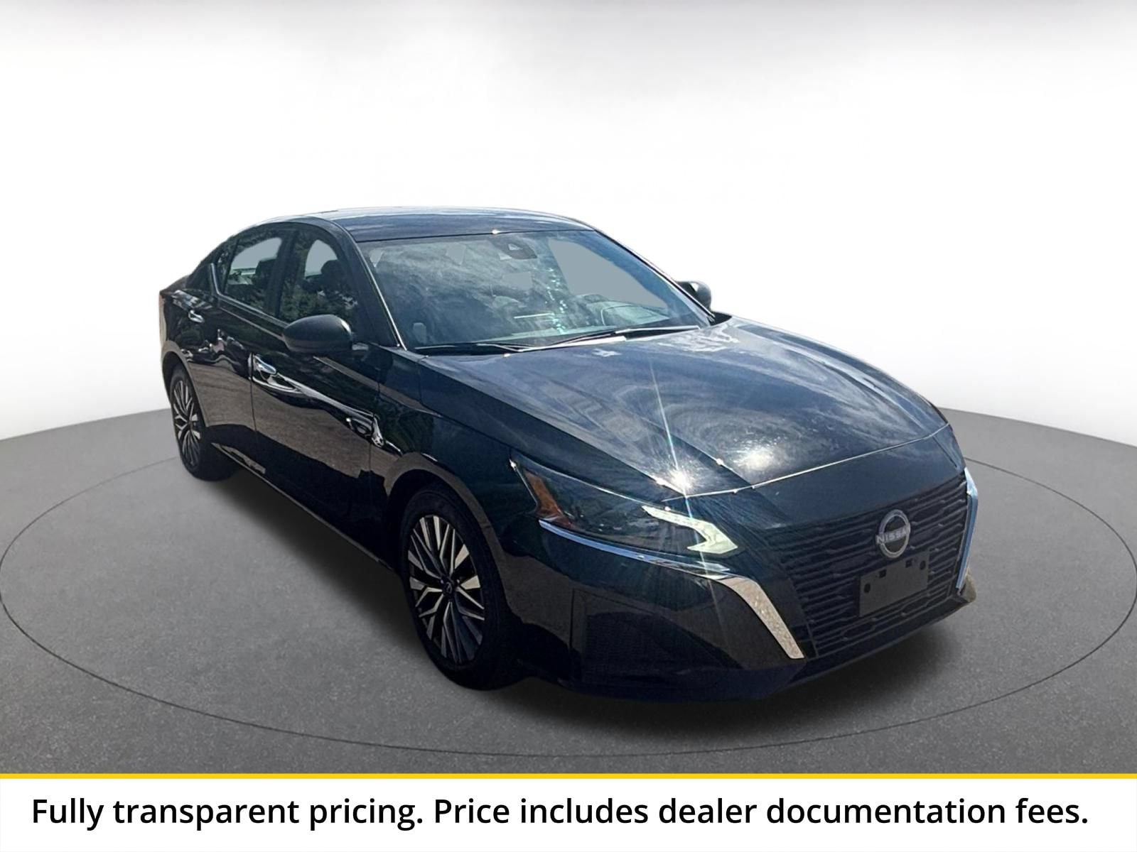 Thumbnail: 2025 Nissan Altima - 1