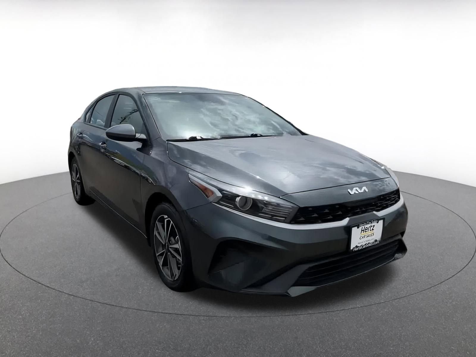 2024 Kia Forte LXS 3