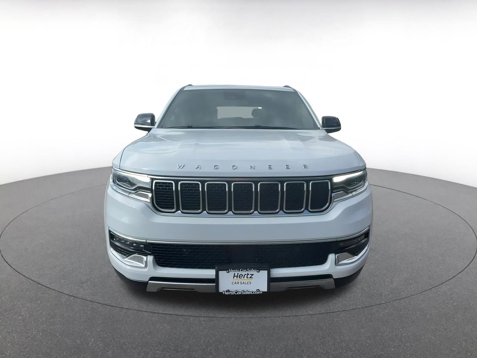 Thumbnail: 2023 Jeep Wagoneer - 4