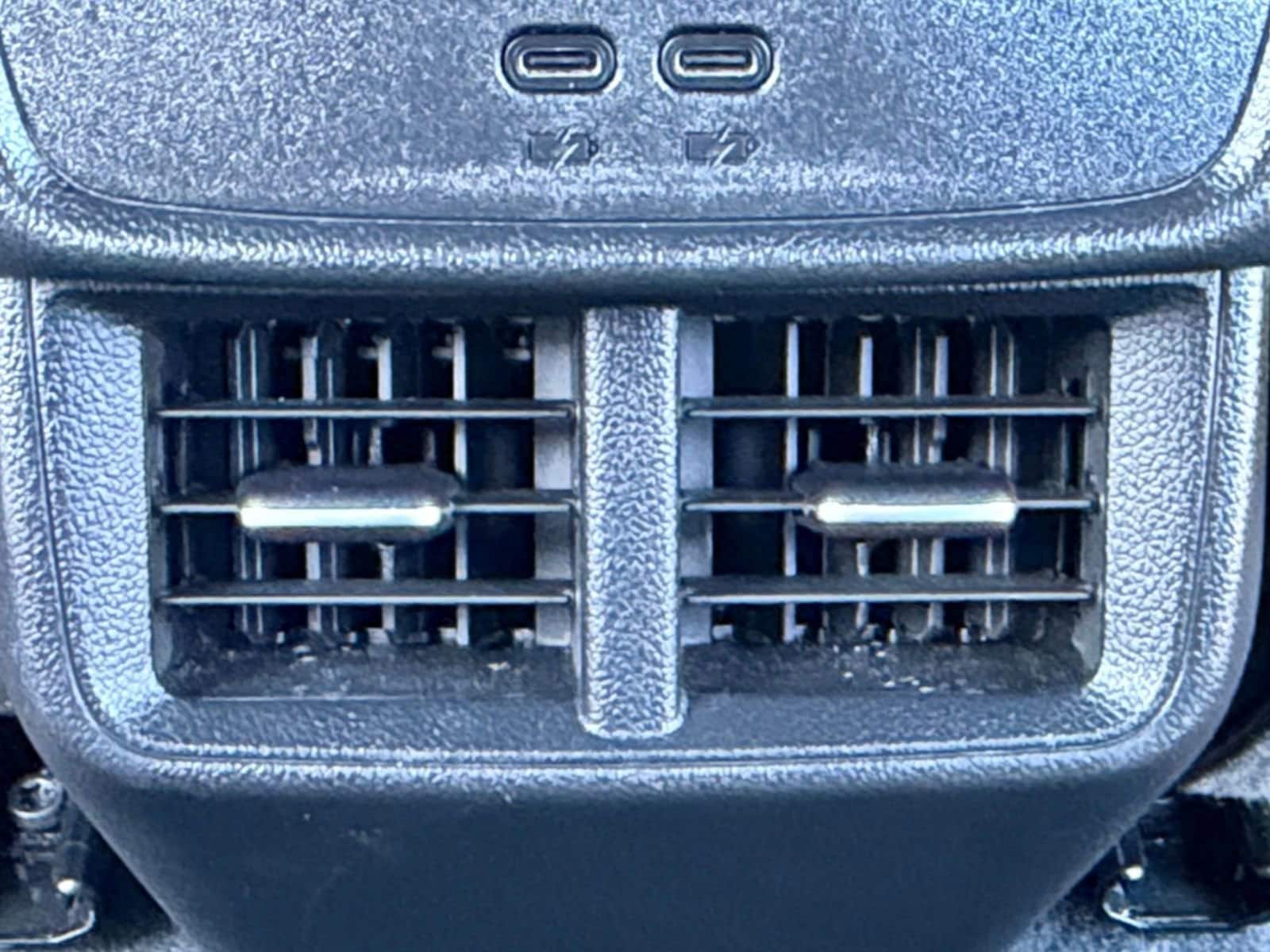 Thumbnail: 2025 Chevrolet Equinox - 23