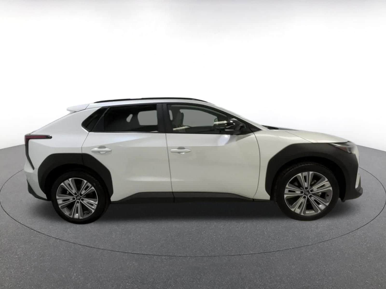 Thumbnail: 2023 Subaru Solterra - 16