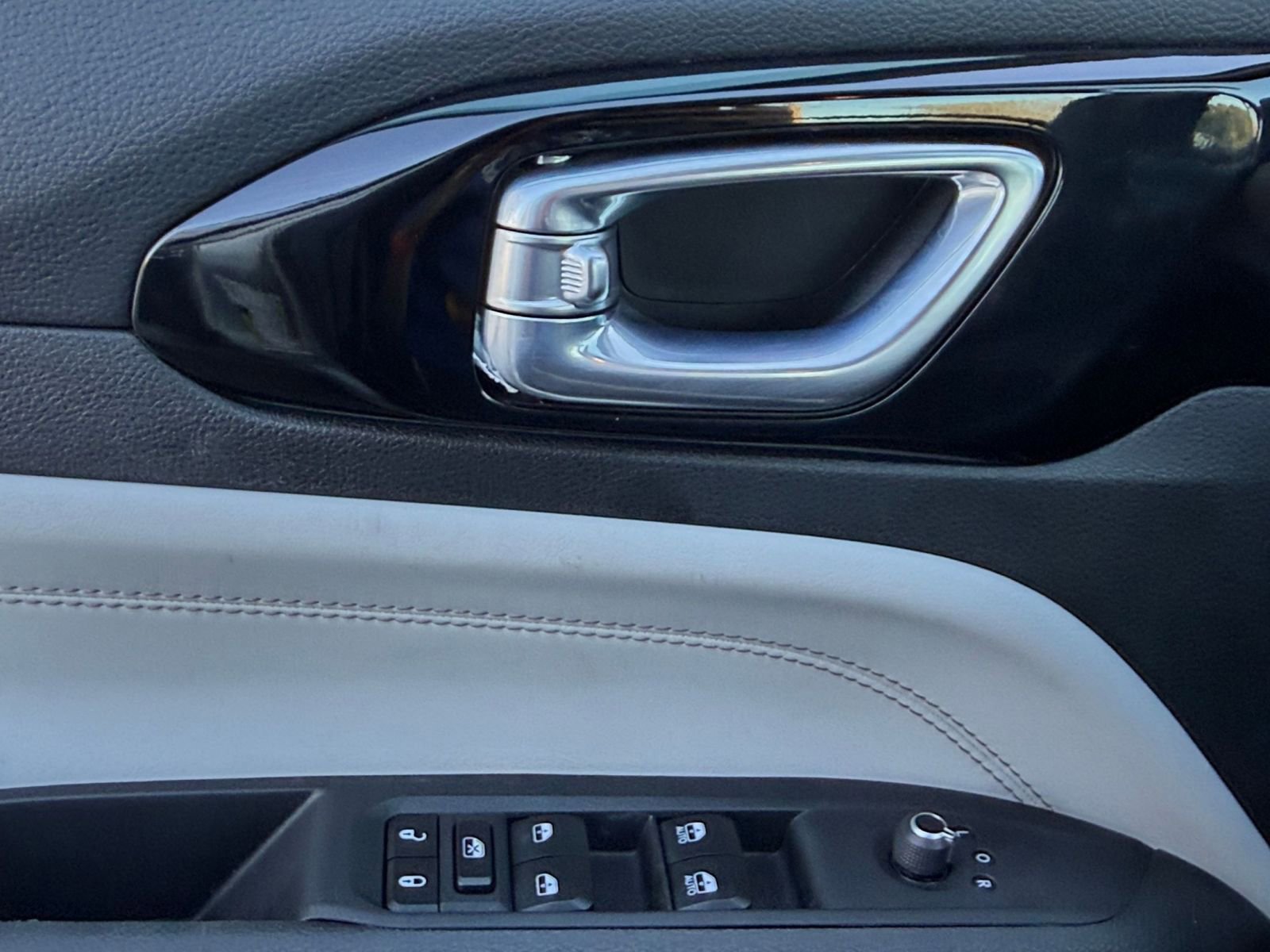 Thumbnail: 2025 Jeep Compass - 18