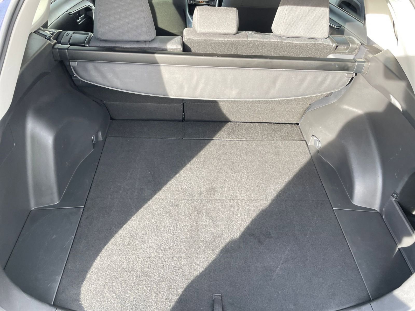 Thumbnail: 2025 Toyota RAV4 - 31