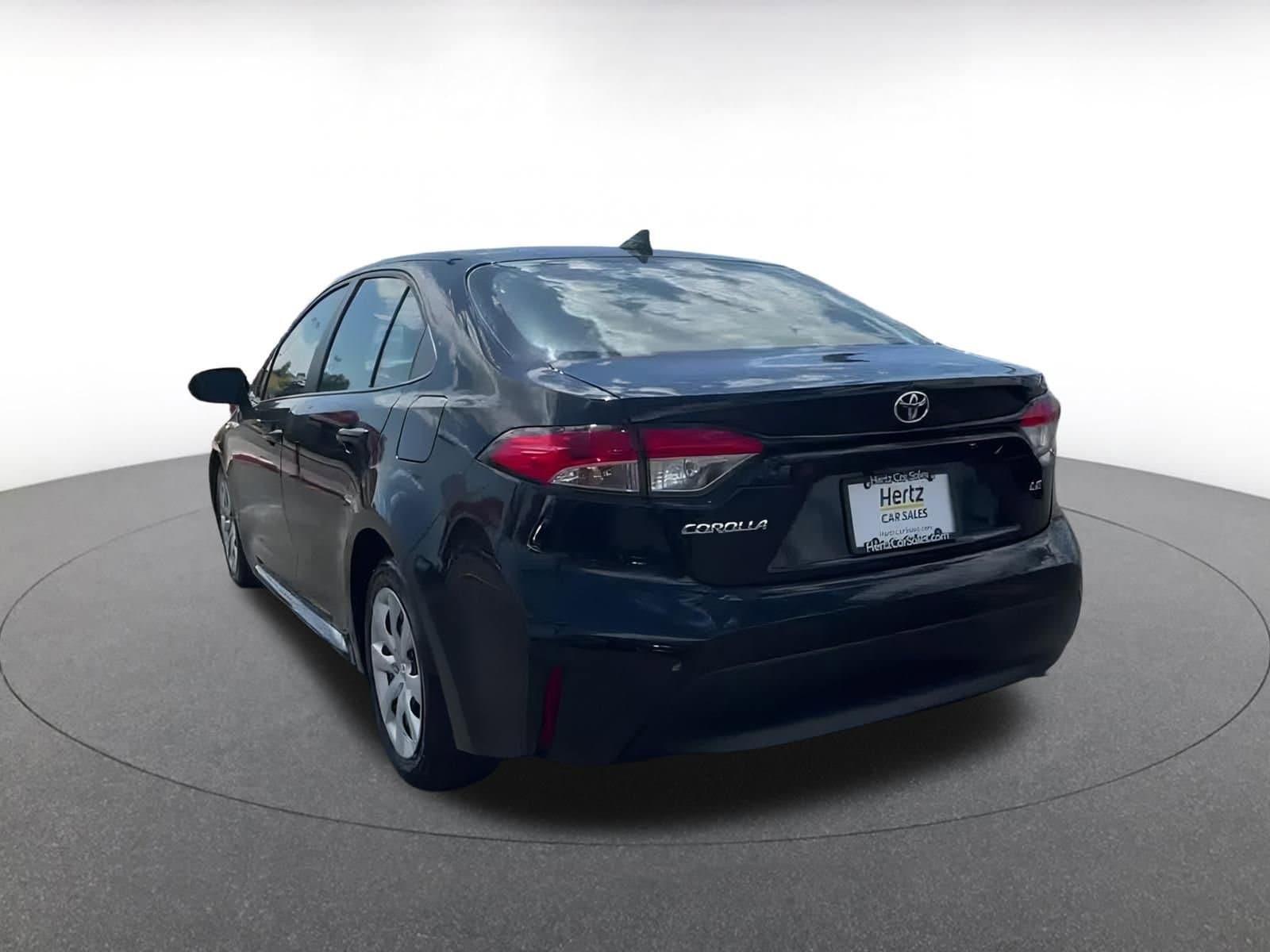 Thumbnail: 2024 Toyota Corolla - 11