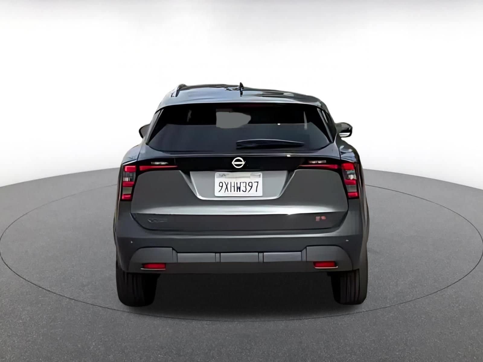 Thumbnail: 2026 Nissan Kicks - 14