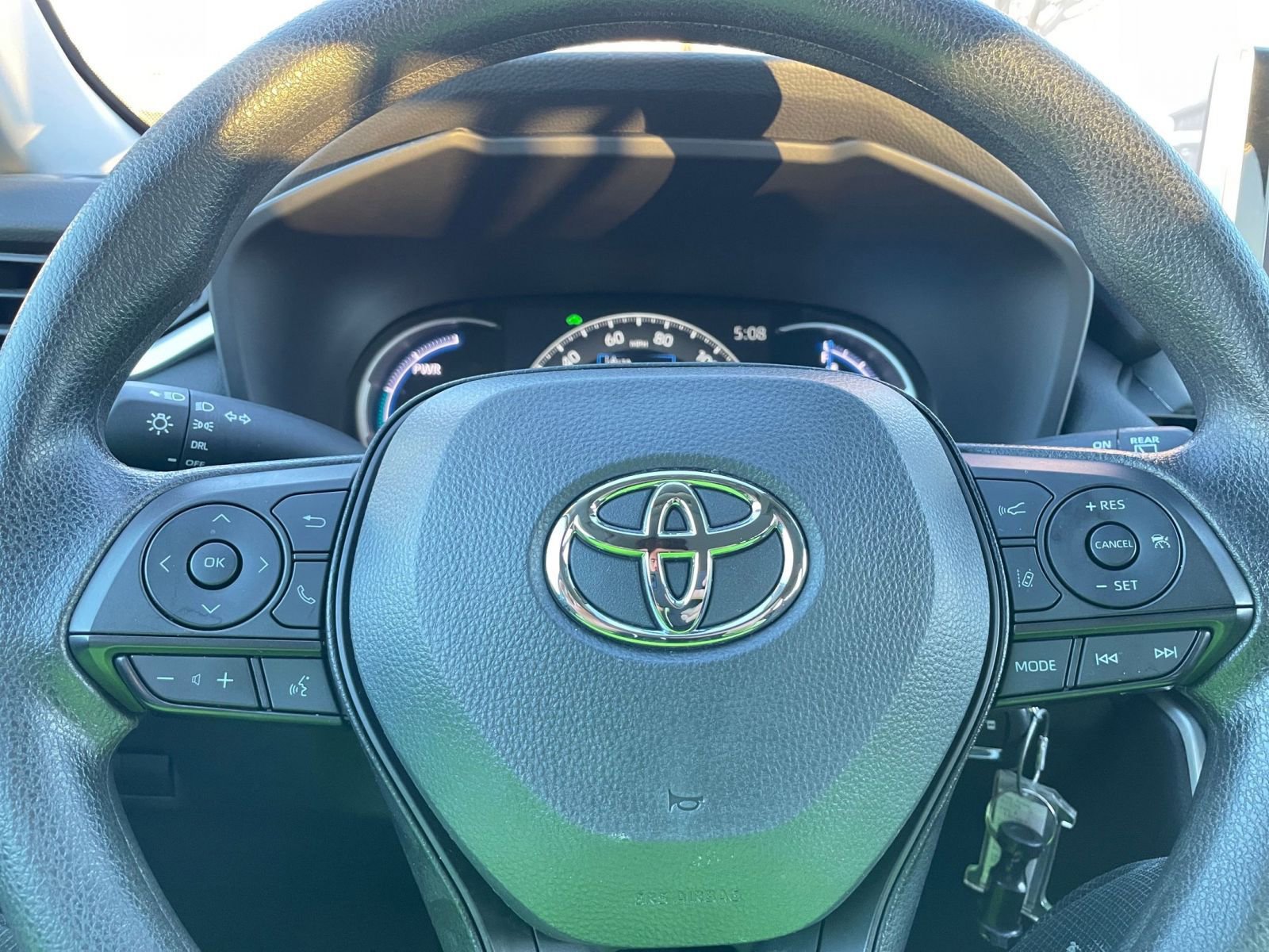 Thumbnail: 2025 Toyota RAV4 - 28