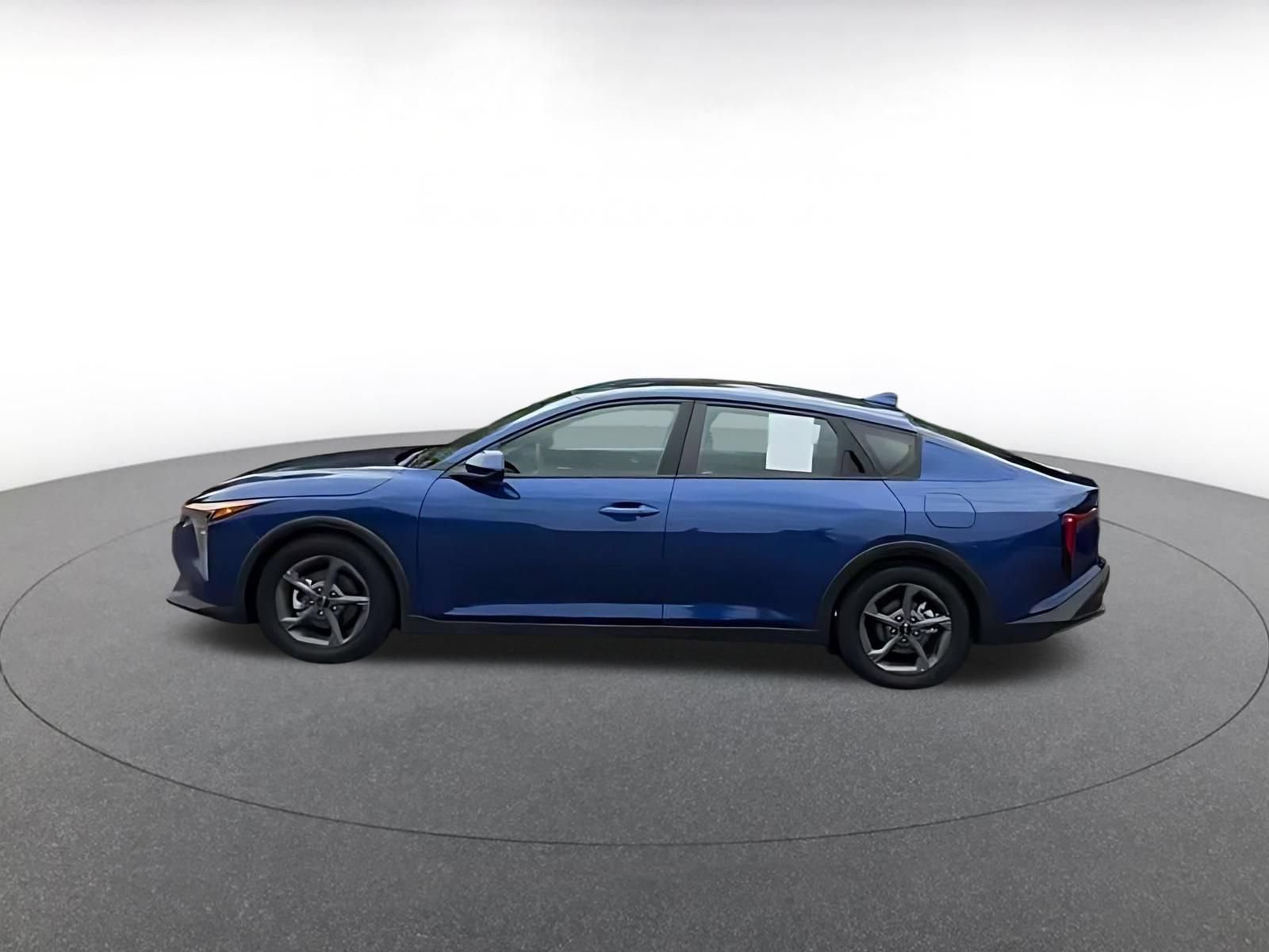 Thumbnail: 2026 Kia K4 - 9